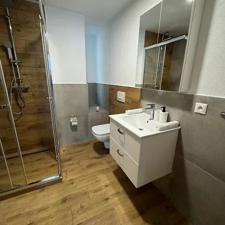 Lesna 4, Bojnice * Prievidza
