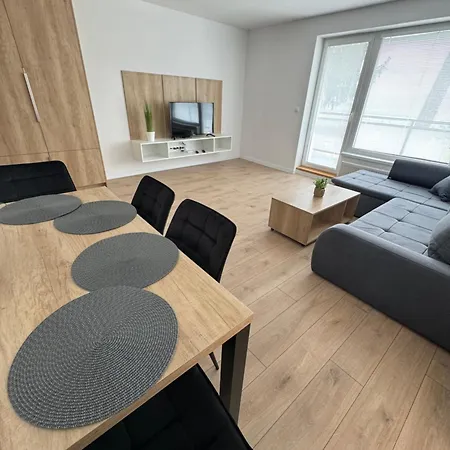 Lesna 4, Bojnice Apartment *